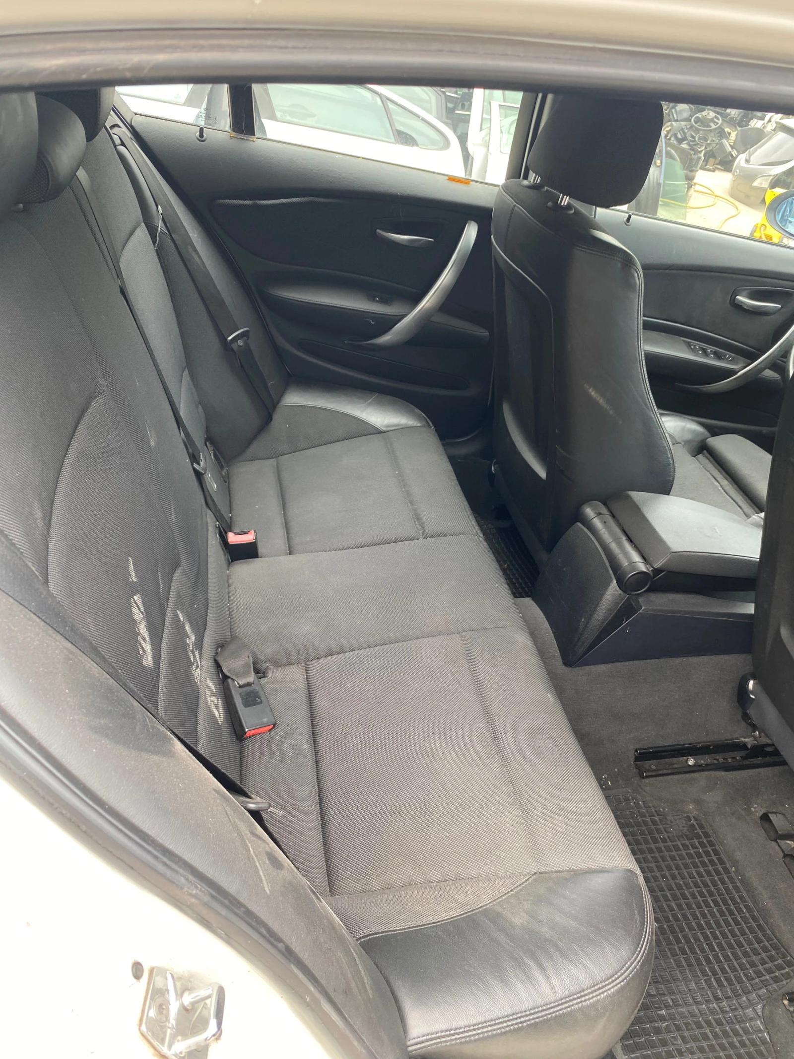 BMW 118 1.8 i на части 6 скорости | Mobile.bg — изображение 13