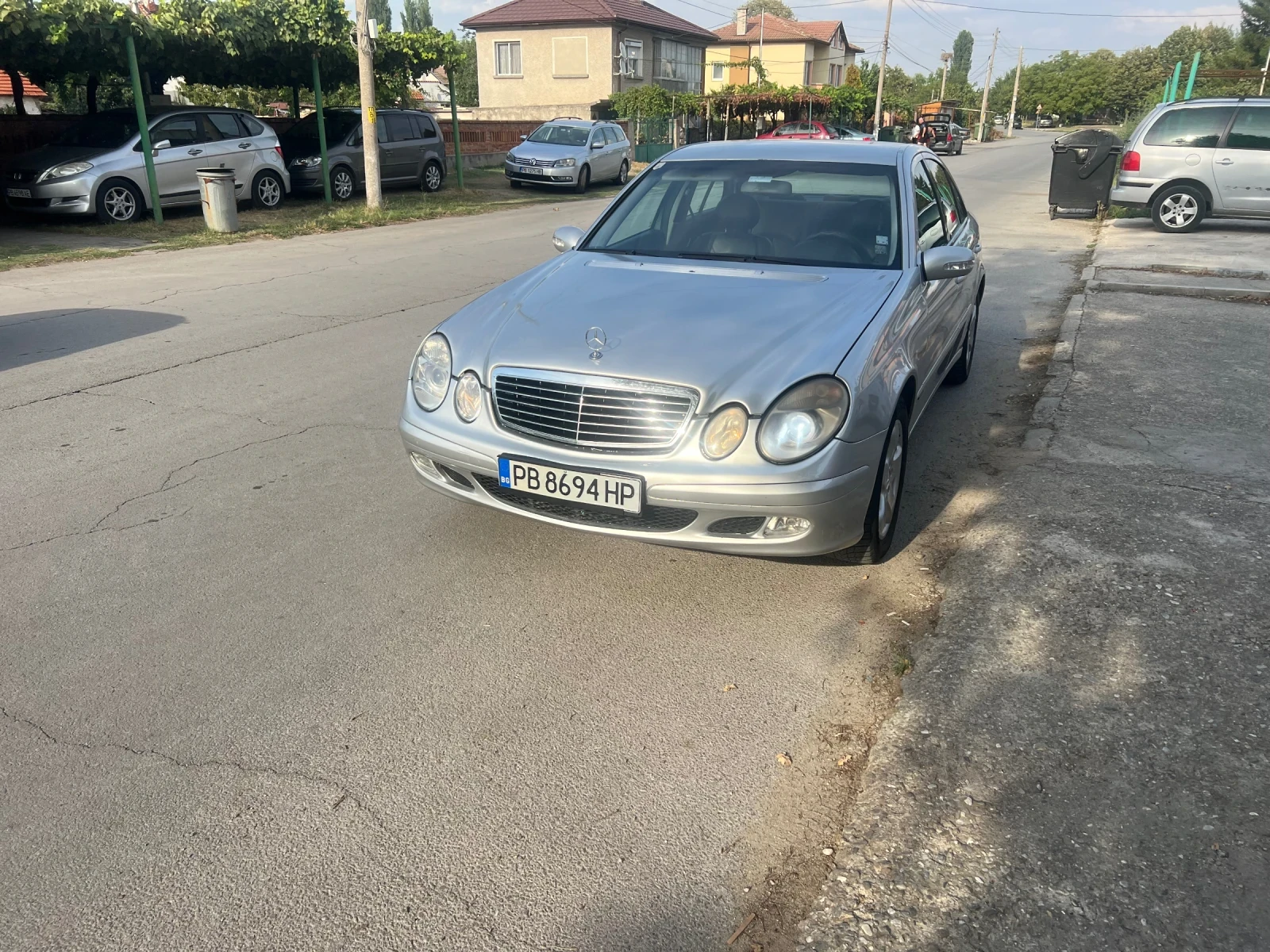 Mercedes-Benz E 200  - изображение 2