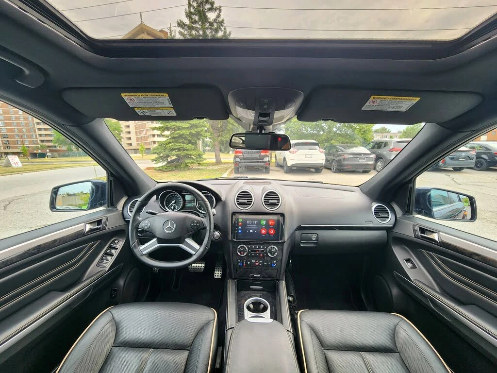 Mercedes-Benz ML 550 ОБДУХВАНЕ/КАМЕРА/KEYLESS/CARPLAY/ - изображение 10