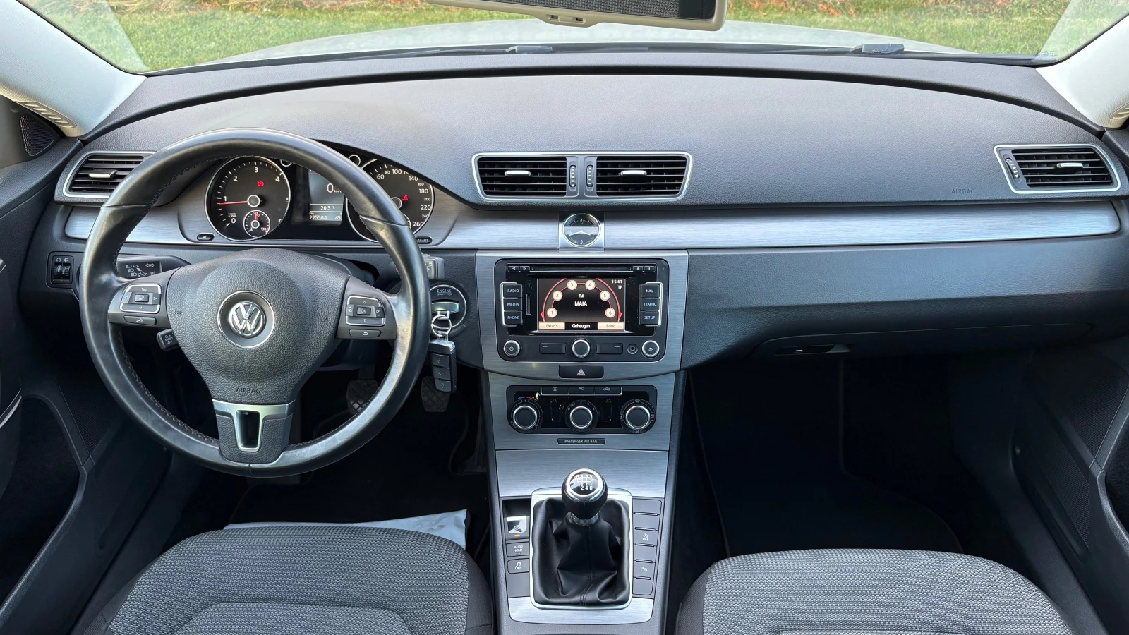 VW Passat 2.0tdi NAVI | Mobile.bg   12