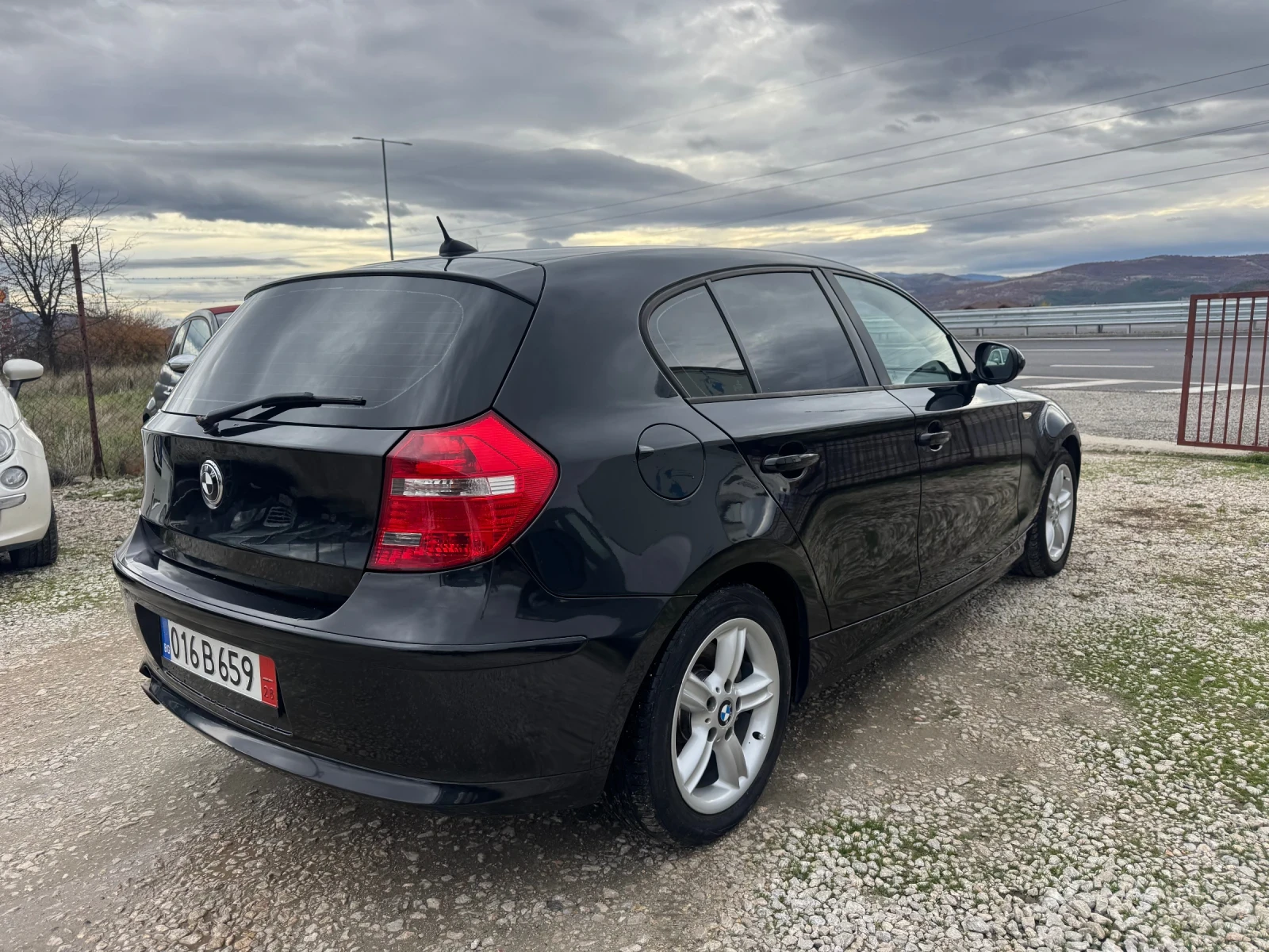 BMW 118 D face lift evro5 - изображение 5