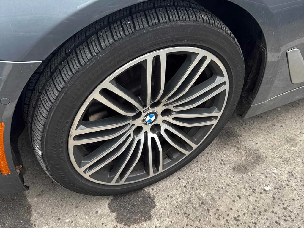 BMW 530 * 530i xDrive * CARFAX * ЦЕНА ДО БГ - изображение 6