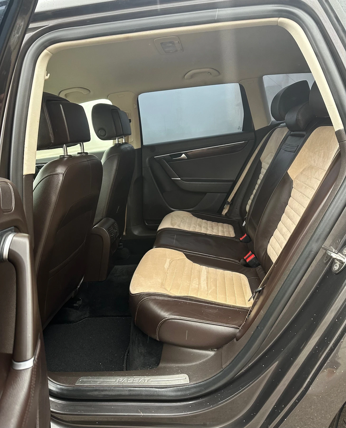 VW Passat 2.0 TDI / 170  - изображение 10