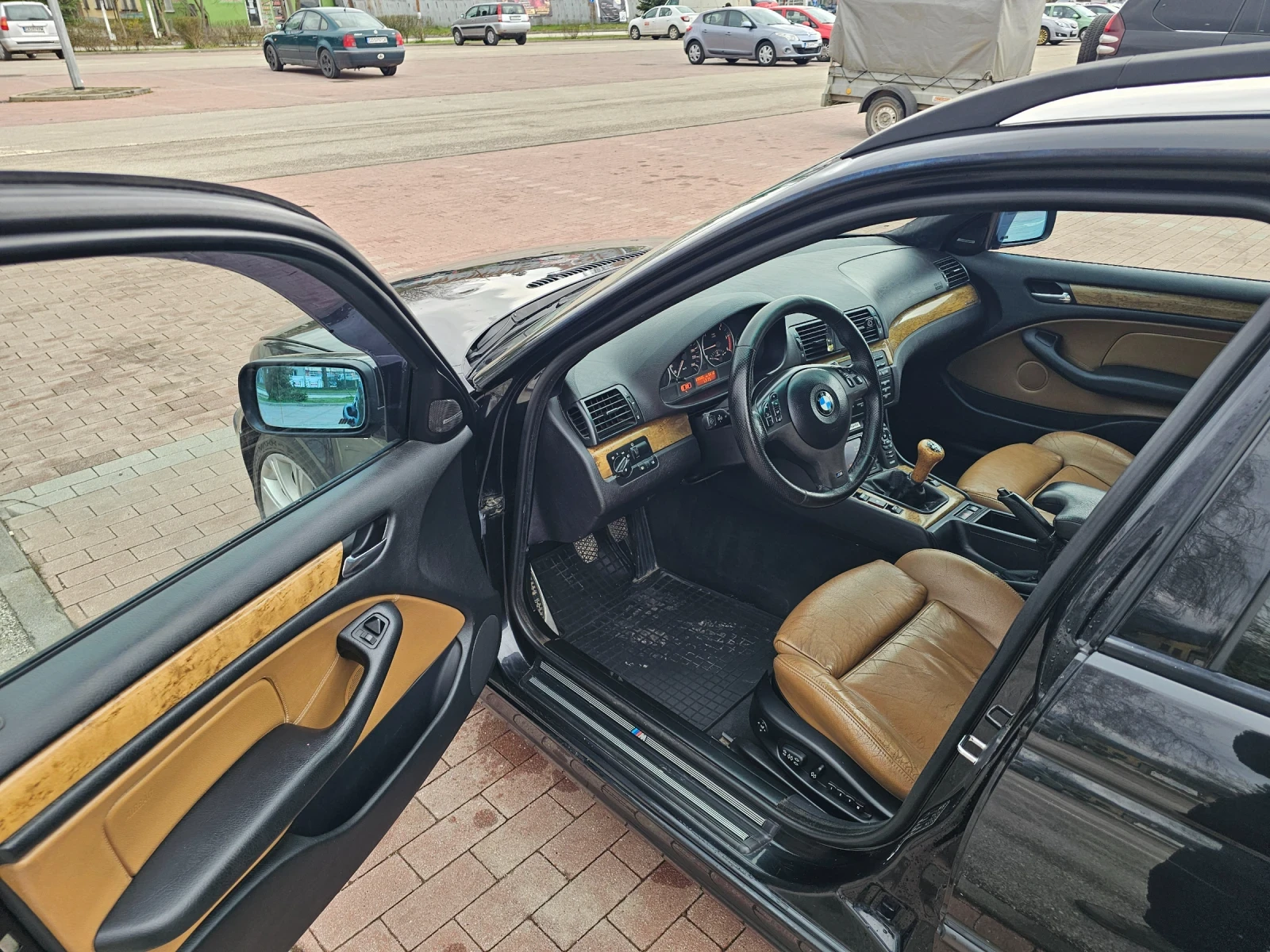 BMW 330, снимка 10 - Автомобили и джипове - 53953396