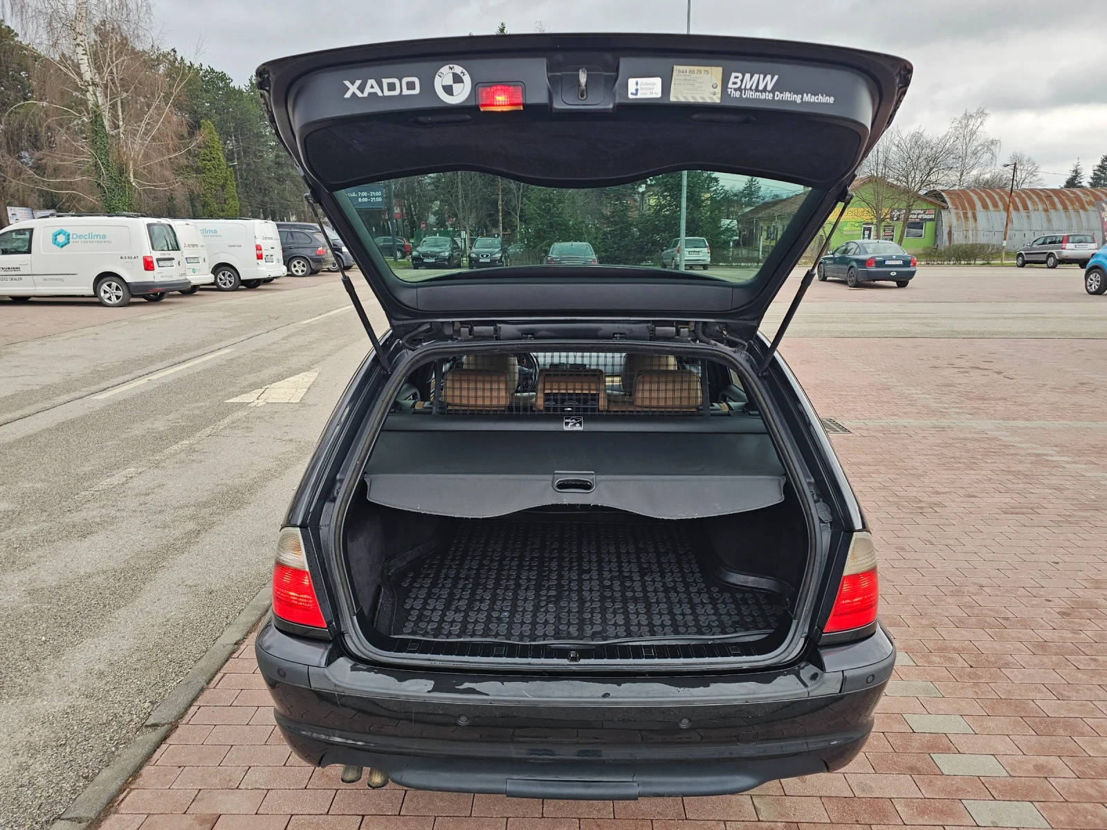 BMW 330, снимка 15 - Автомобили и джипове - 53953396