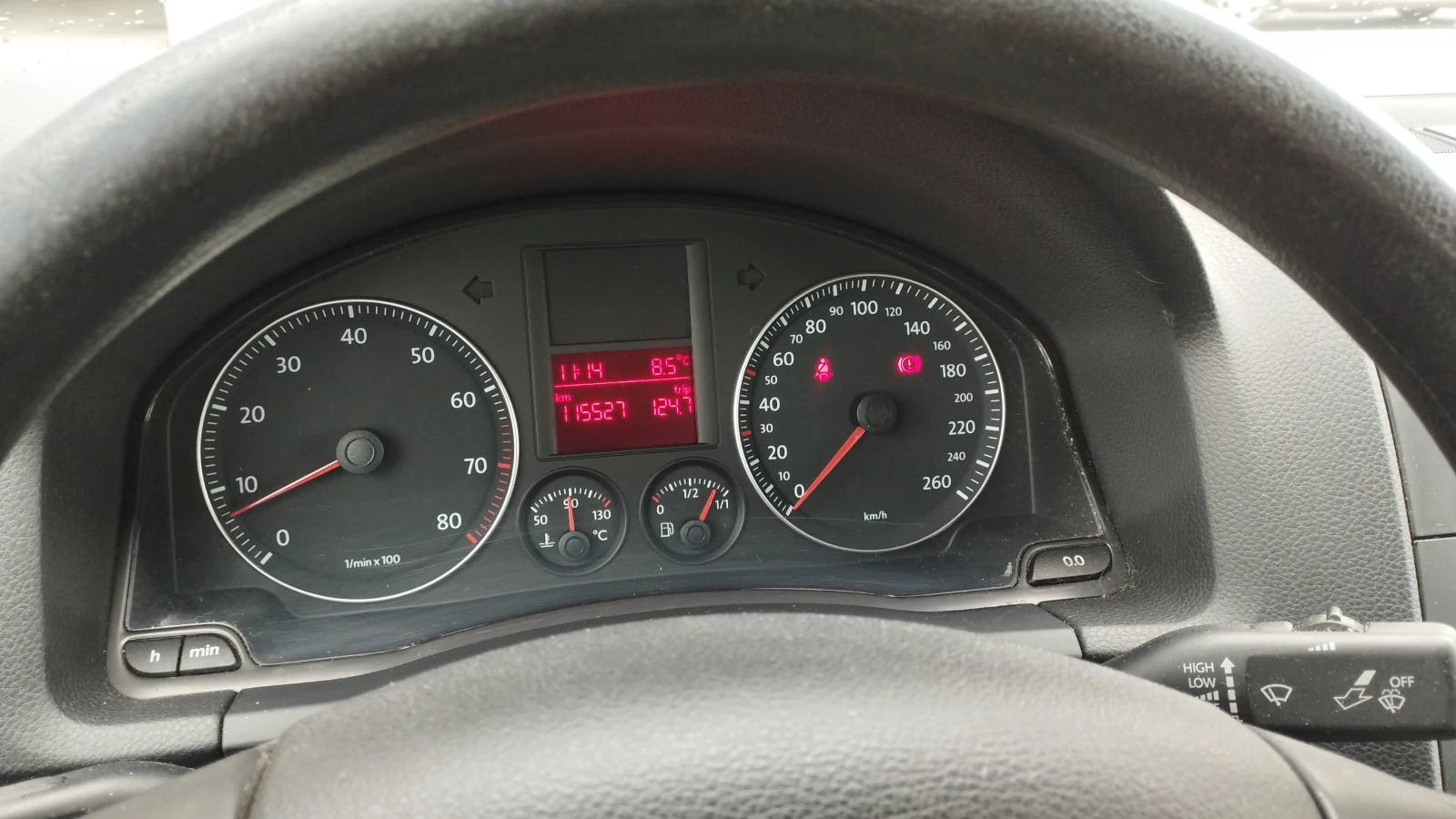 VW Jetta, снимка 16 - Автомобили и джипове - 53964883