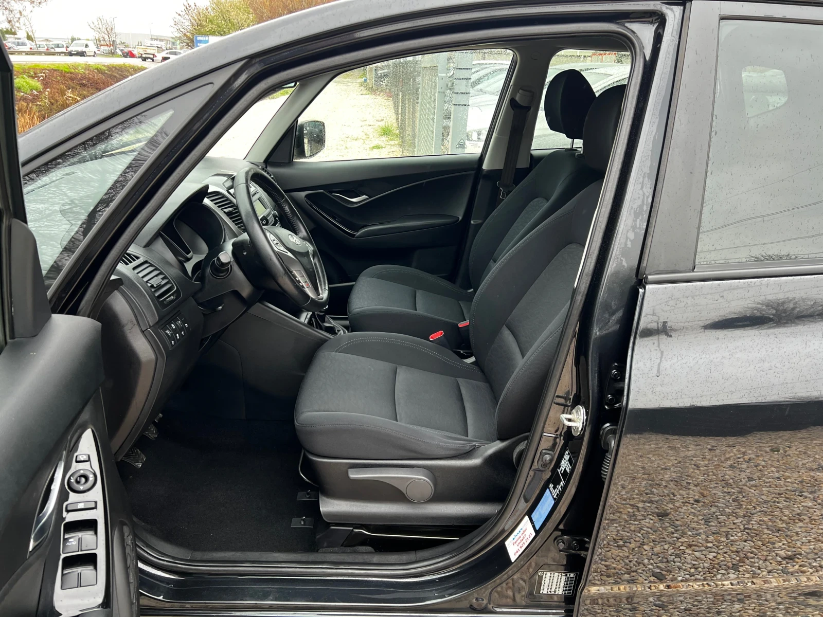 Hyundai Ix20 1.6i 169000km.6-SPEED, EURO-5,  | Mobile.bg � ����������� 10