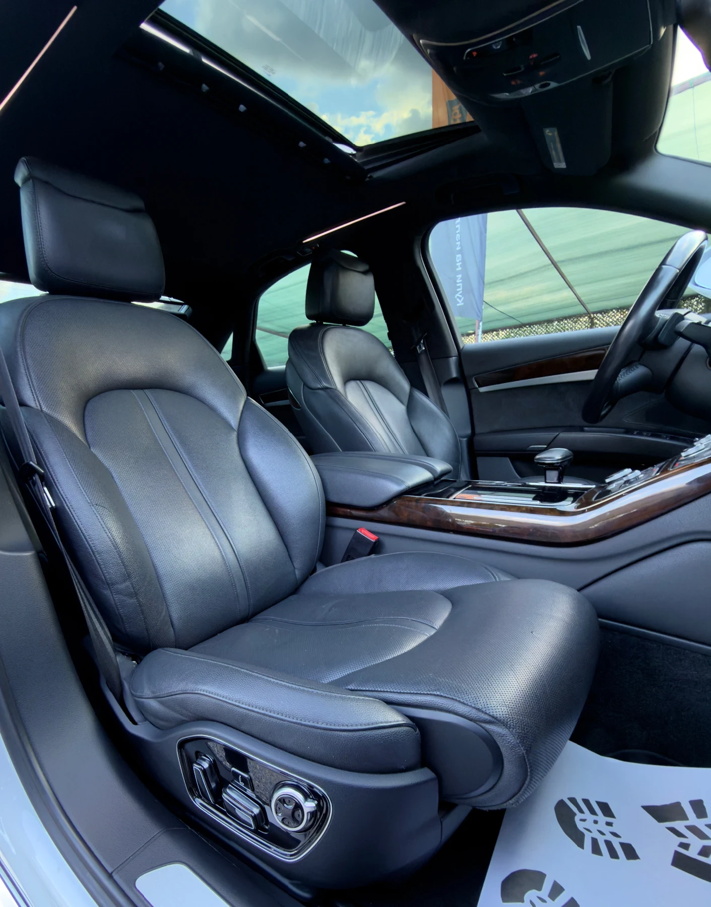 Audi A8 3.0TFSI* MATRIX* FULL MAX* СОБСТВЕН ЛИЗИНГ, снимка 8 - Автомобили и джипове - 54101917