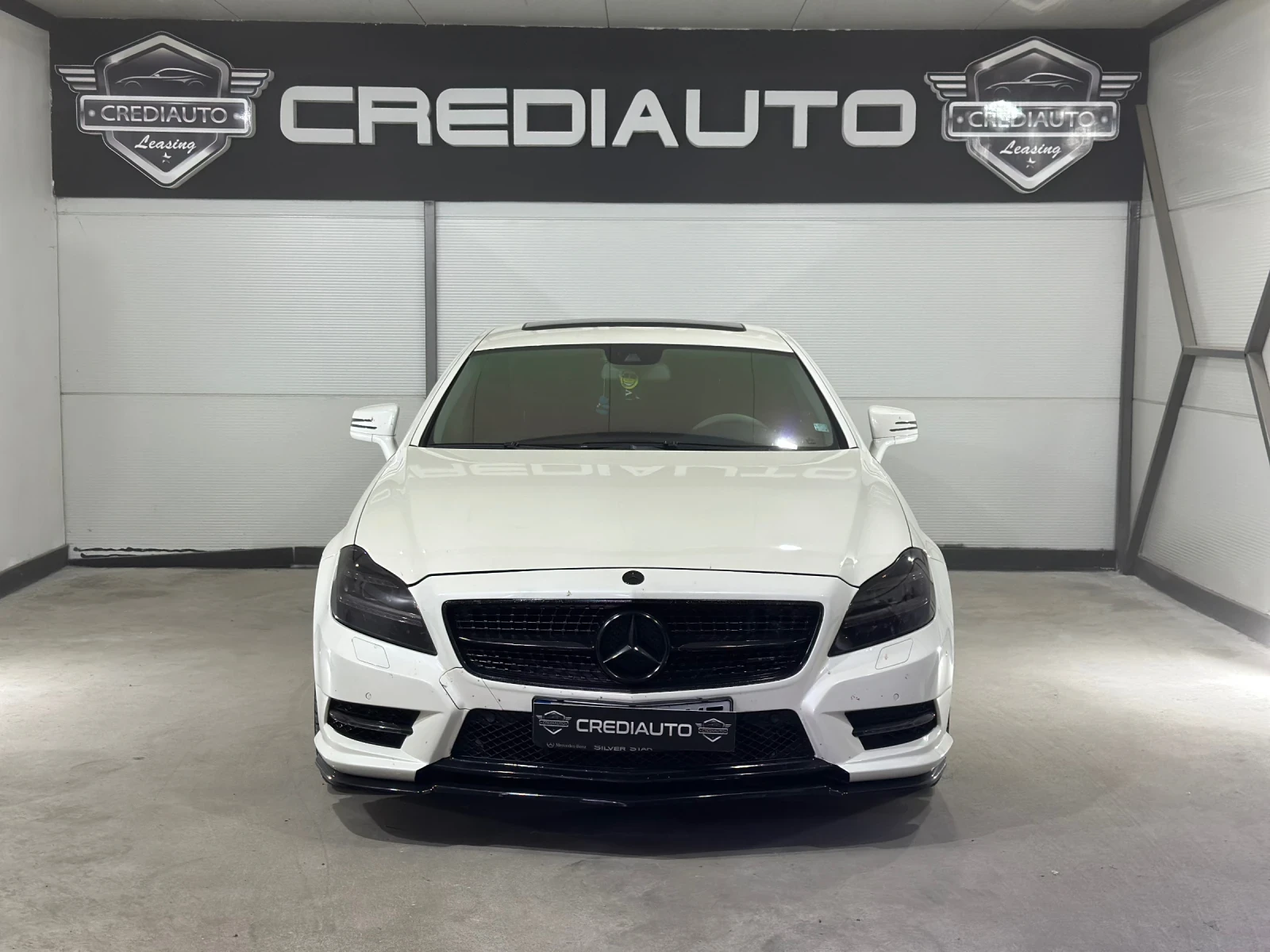 Mercedes-Benz CLS 55 AMG 4 motion , снимка 2 - Автомобили и джипове - 54333755