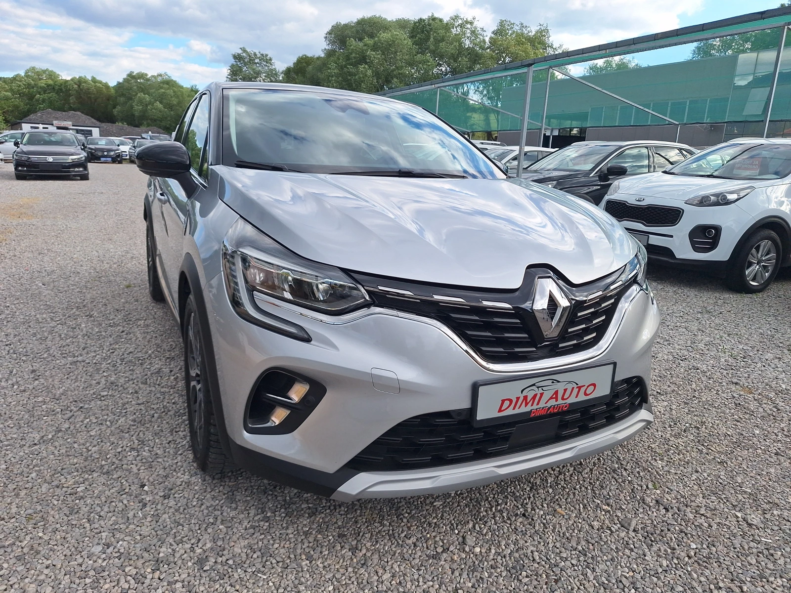 Renault Captur 1.6 E-tech Hybrid 143 Ks 104000 km Full!