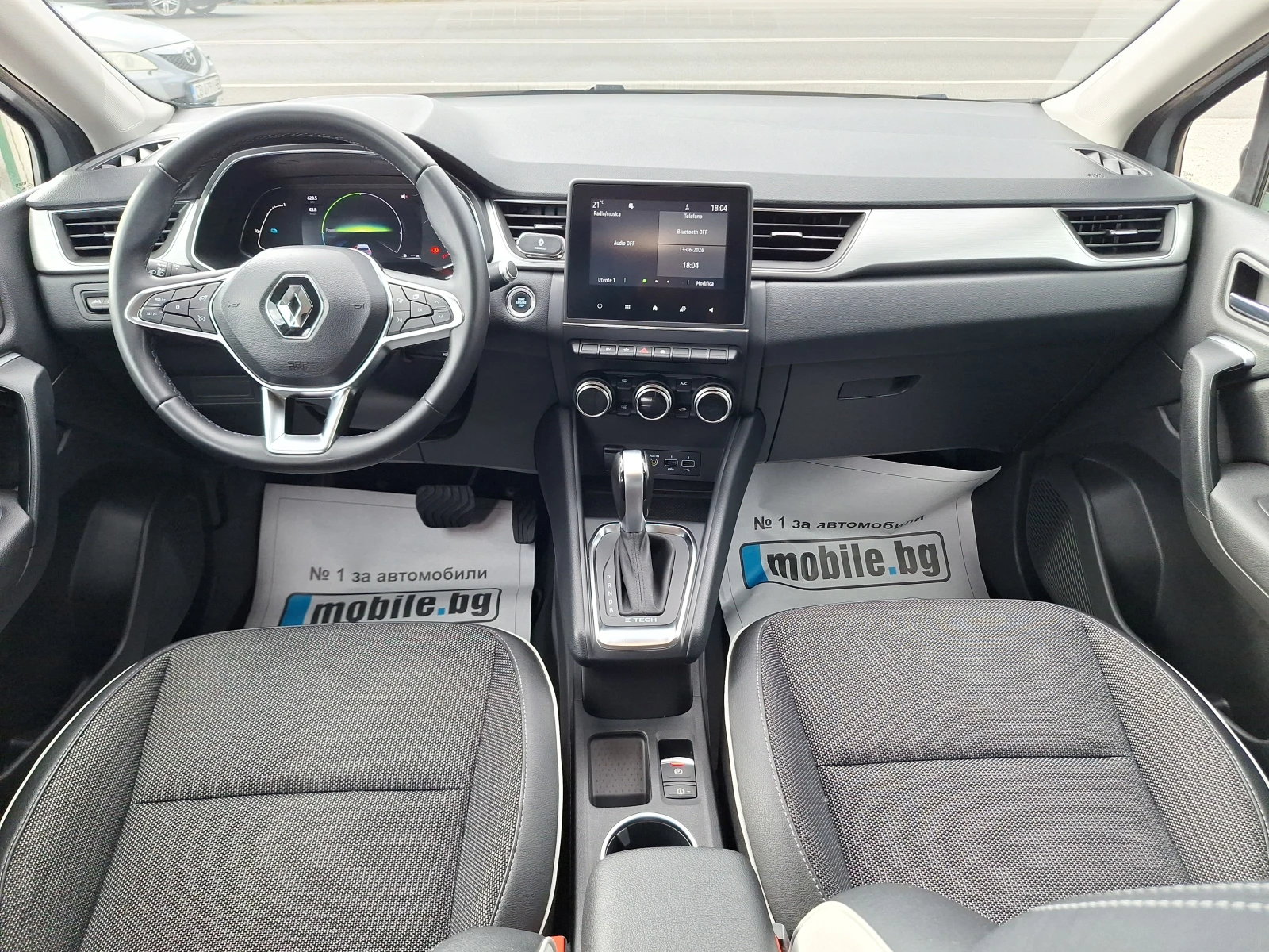 Renault Captur 1.6 E-tech Hybrid 143 Ks 104000 km Full!, снимка 11 - Автомобили и джипове - 54895839