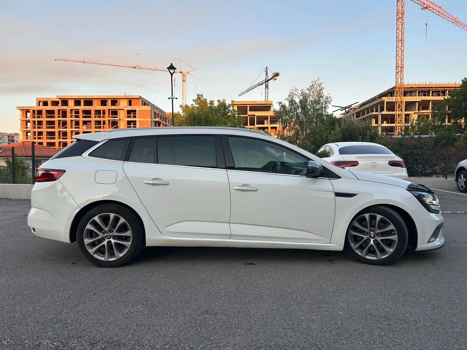 Renault Megane 1.6ci GT-Line, снимка 4 - Автомобили и джипове - 55533445