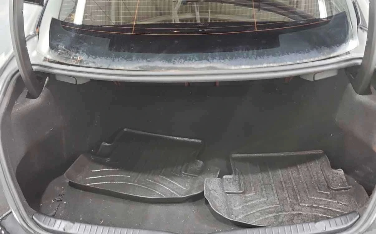 Mercedes-Benz C 300 * CARFAX * ОПЦИЯ ЗА ФИНАНСИРАНЕ, снимка 8 - Автомобили и джипове - 55553750