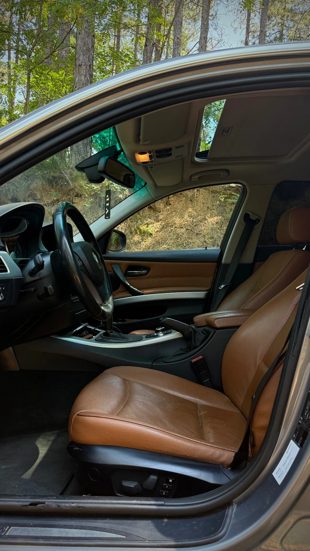 BMW 335 Д, снимка 11 - Автомобили и джипове - 55561381