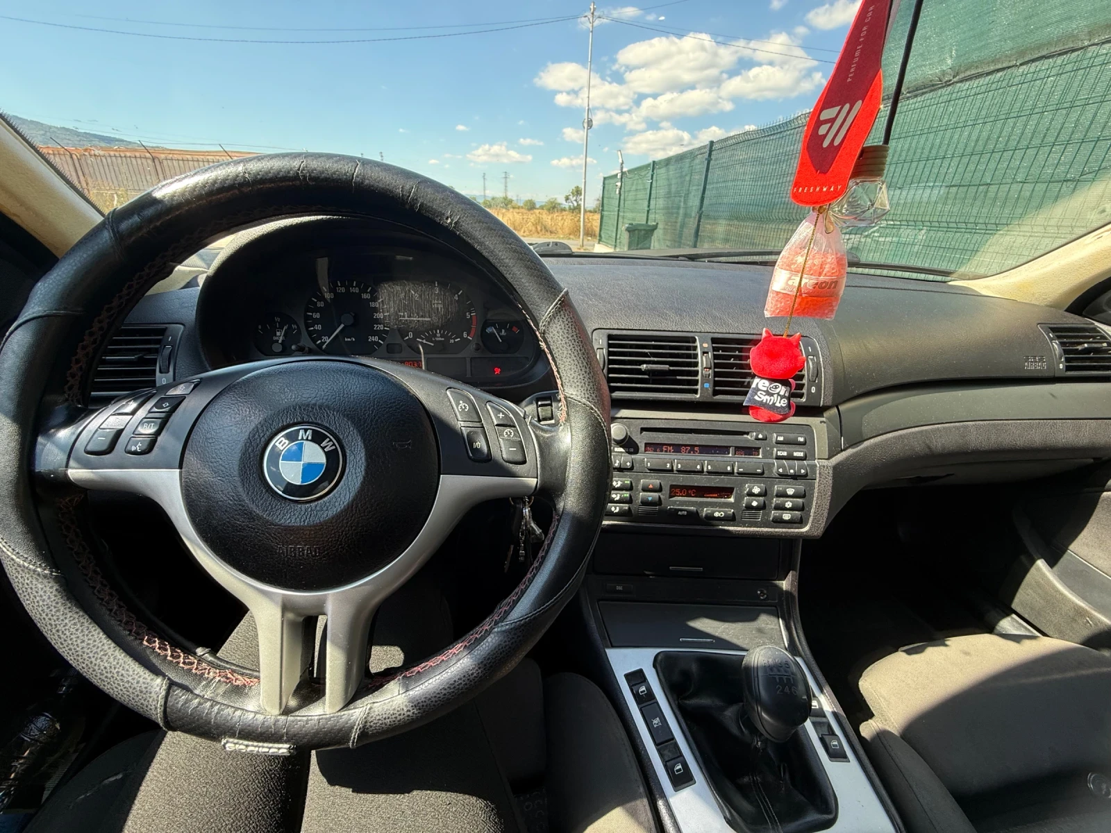 BMW 320, снимка 9 - Автомобили и джипове - 56119200