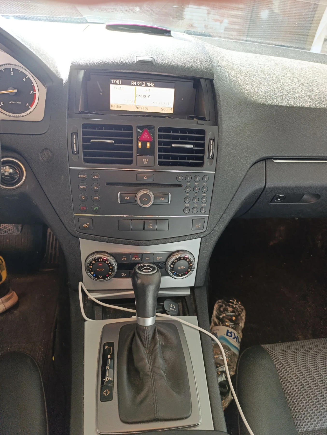 Mercedes-Benz C 220 W204, снимка 7 - Автомобили и джипове - 56446448