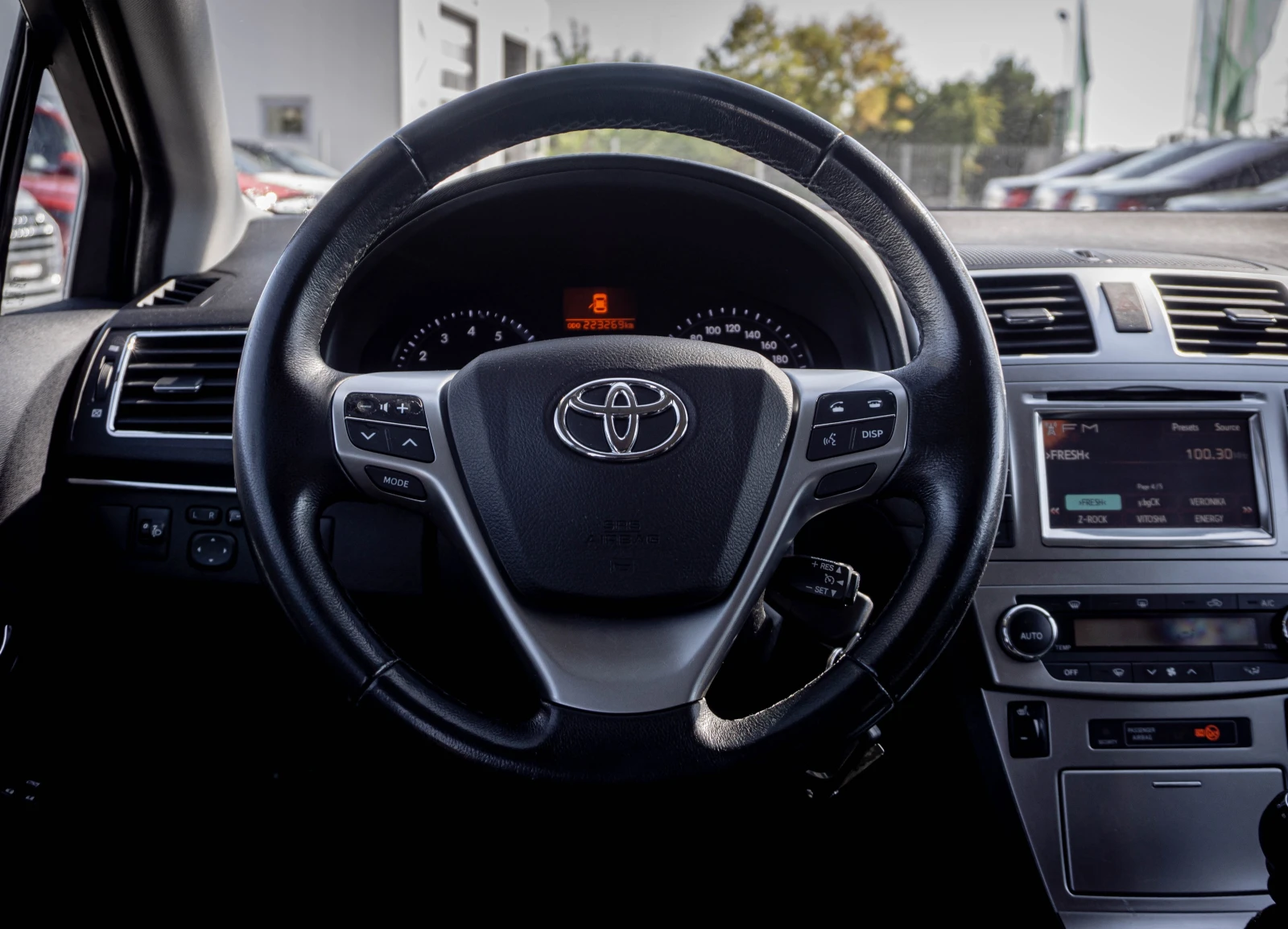 Toyota Avensis 1.8 ������! ���! � ��������  | Mobile.bg � ����������� 9