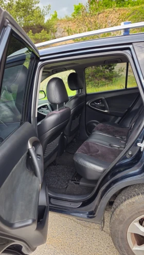 Toyota Rav4 TOYOTA RAV-4 2.2D D-4D 4?4 - 6 �������� | Mobile.bg � ����� ������ 8