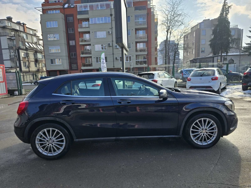 Mercedes-Benz GLA 220 2.2 DISEL, снимка 8 - Автомобили и джипове - 45527745