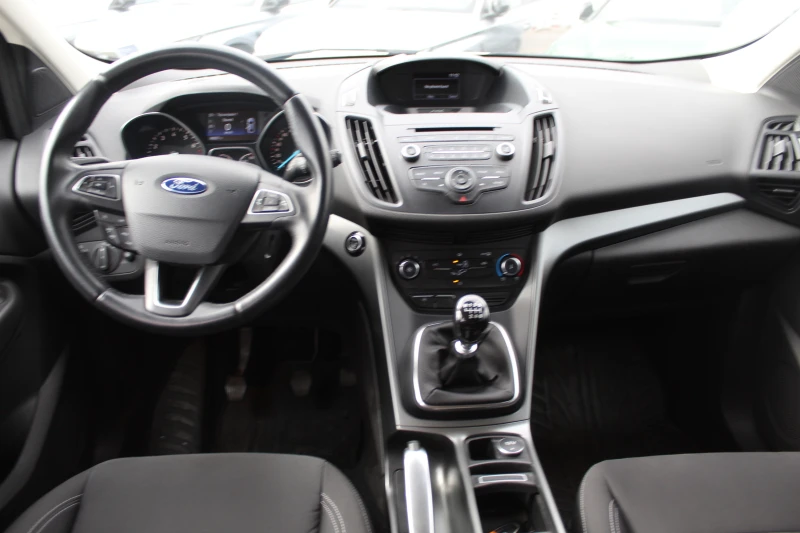 Ford Kuga 1.5 120HP BVM 6 E6//1710R18, снимка 5 - Автомобили и джипове - 47496151