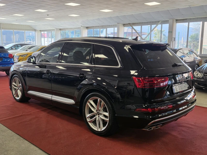 Audi SQ7 Напълно обслужен | Регистриран | Топ състояние , снимка 4 - Автомобили и джипове - 52666279