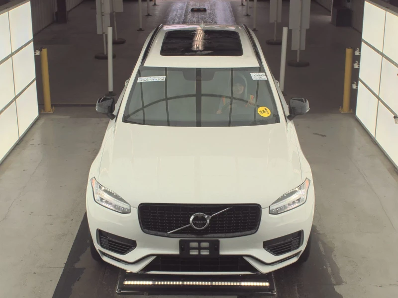 Volvo Xc90  T8 R-Design 7-Passenger/Harmon Kardon, снимка 2 - Автомобили и джипове - 52812999