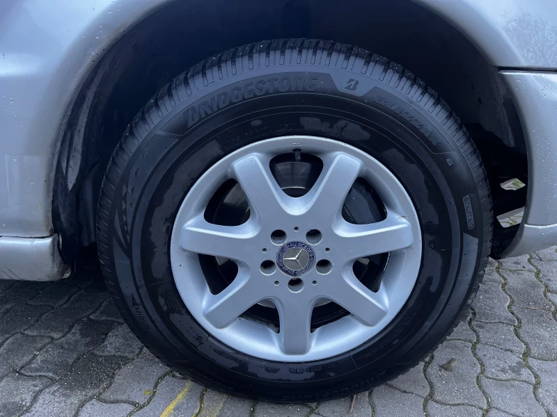 Mercedes-Benz ML 270, снимка 15 - Автомобили и джипове - 52886154