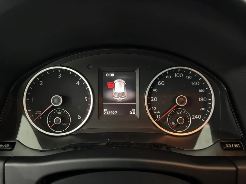 VW Tiguan 2.0 TDI - 4MOTION - DSG - Business Edition, снимка 11 - Автомобили и джипове - 53274637