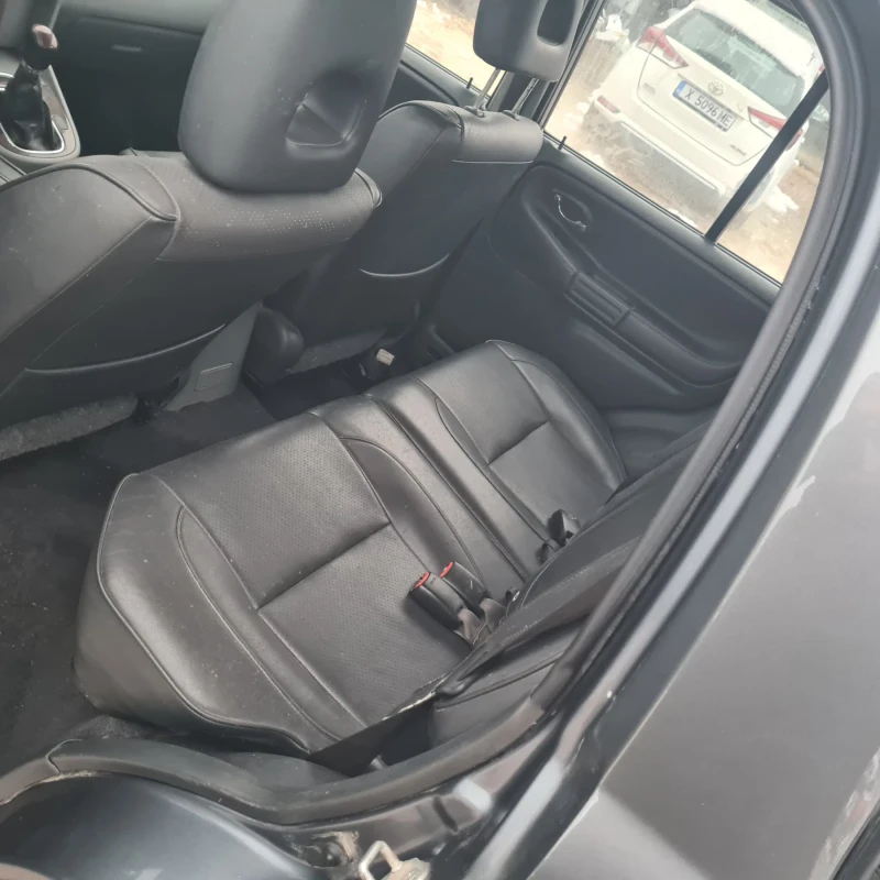 Suzuki Grand vitara, снимка 9 - Автомобили и джипове - 53331959