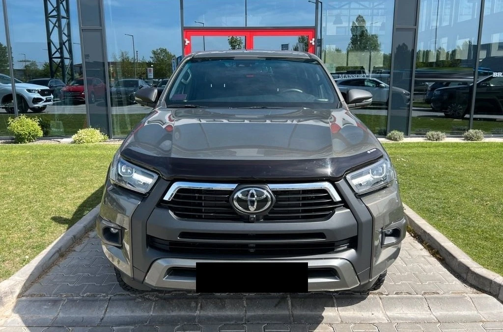 Toyota Hilux 2.8 D-4D/ INVINCIBLE/ DOUBLE CAB/ JBL/ CAMERA/ 18/ - изображение 2