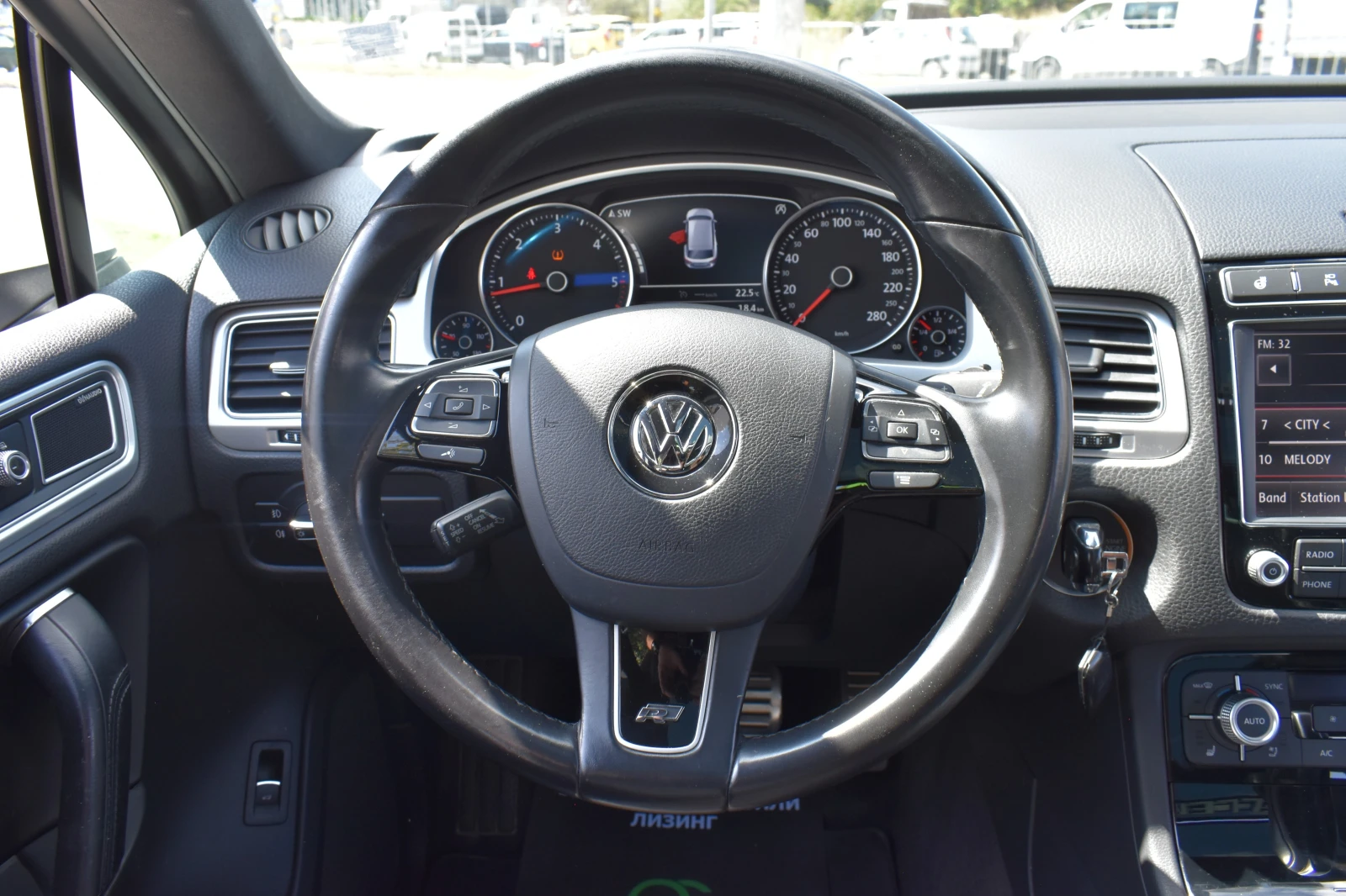 VW Touareg 3.0TDI* R-LINE | Mobile.bg   14