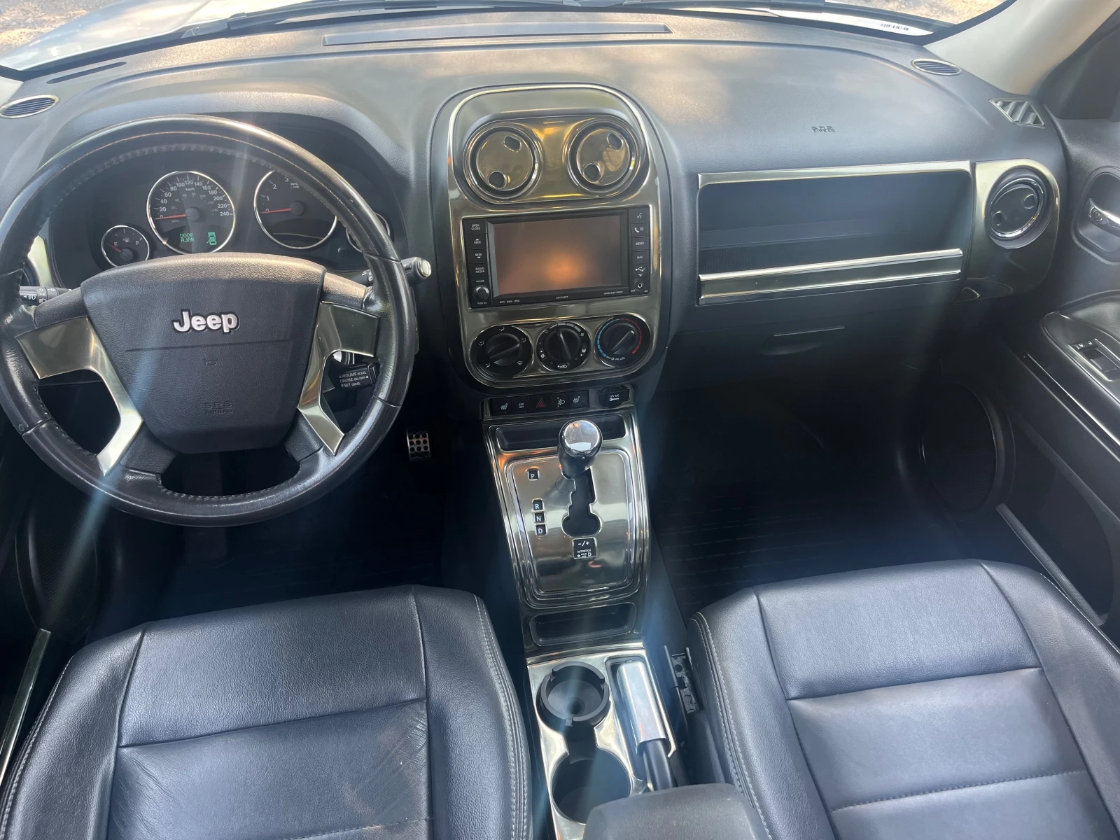 Jeep Patriot 2.4i 4x4 Automat Face 125000km - изображение 9
