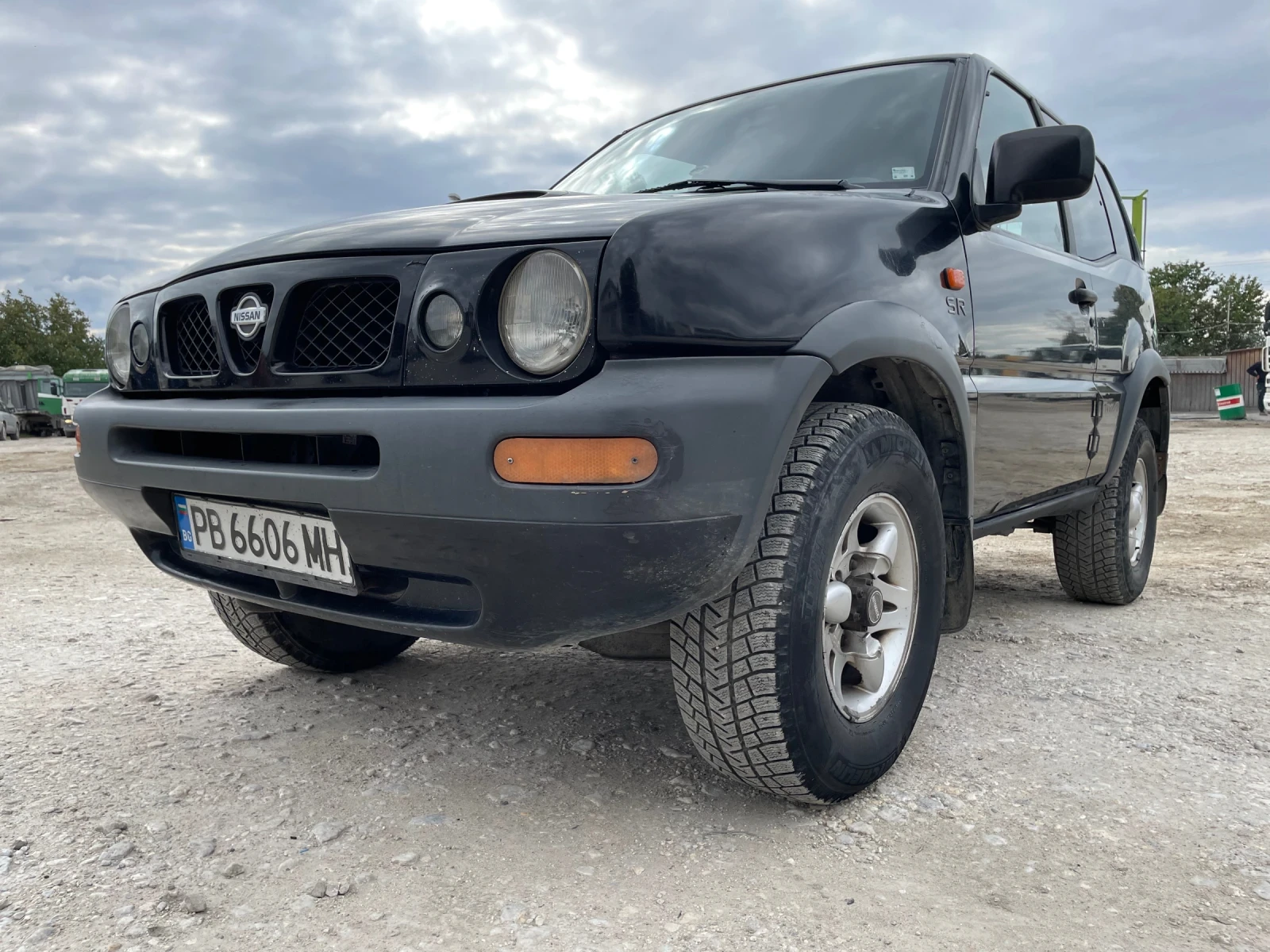 Nissan Terrano 2 - изображение 2