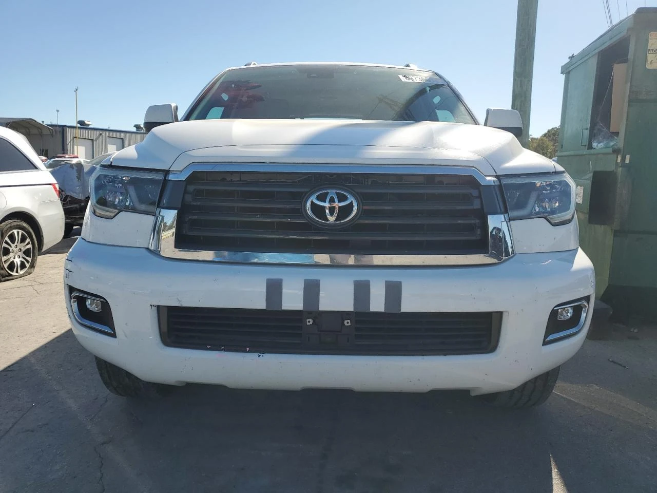 Toyota Sequoia SR5* Бяла Перла* NAVI* Камера* ТОП ЦЕНА - изображение 2