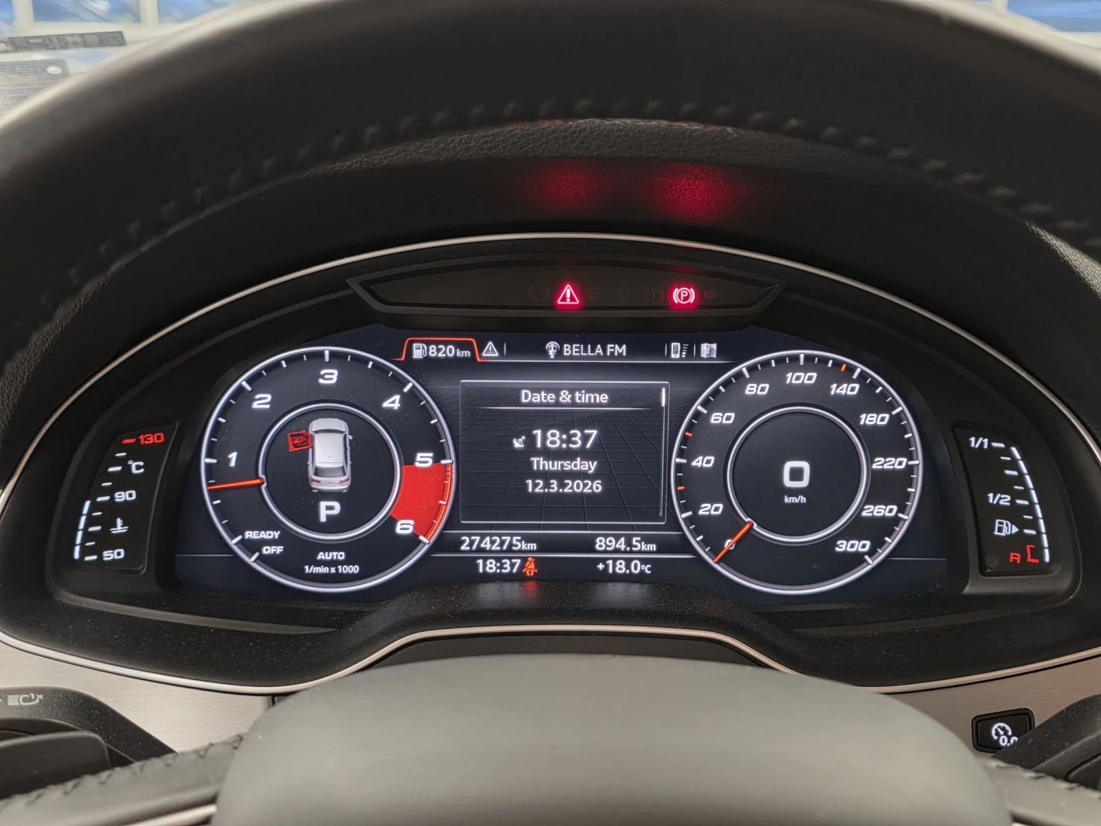 Audi SQ7 Напълно обслужен | Регистриран | Топ състояние , снимка 11 - Автомобили и джипове - 52666279