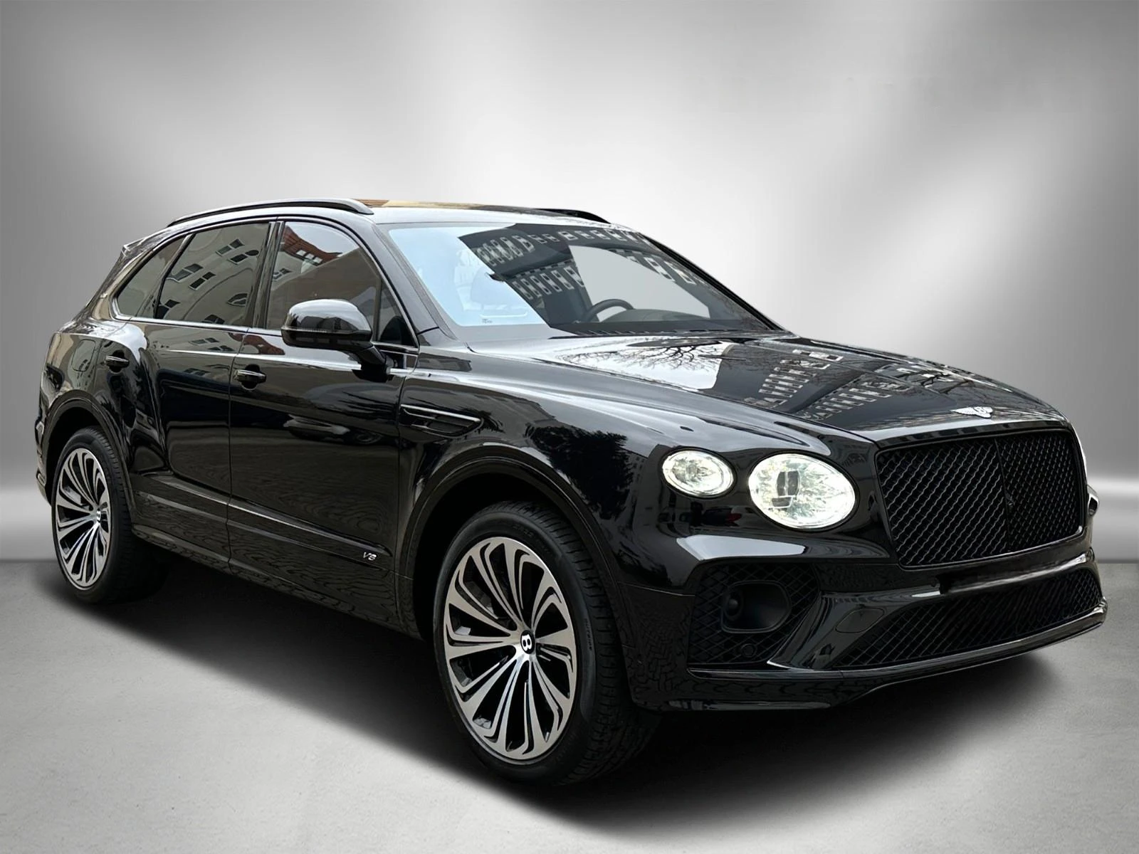 Bentley Bentayga * Firstedition* Гаранция - изображение 2