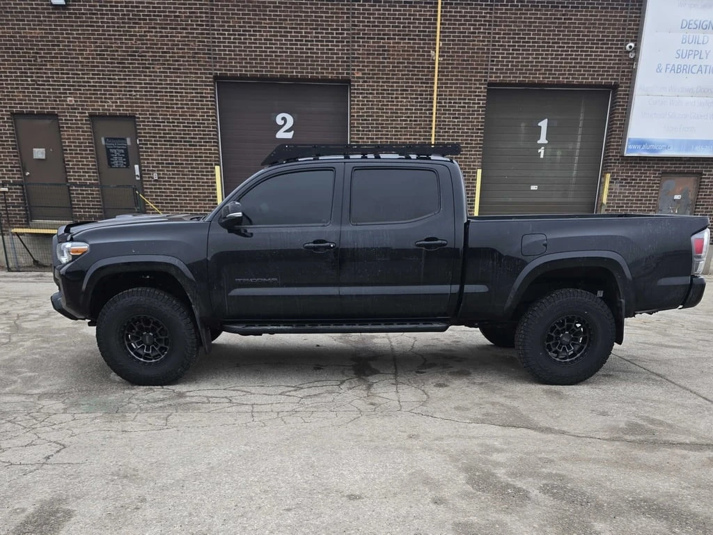 Toyota Tacoma * 4x4 Double Cab Auto * CARFAX * БЕЗ ПЪРВОНАЧАЛНА  - изображение 2