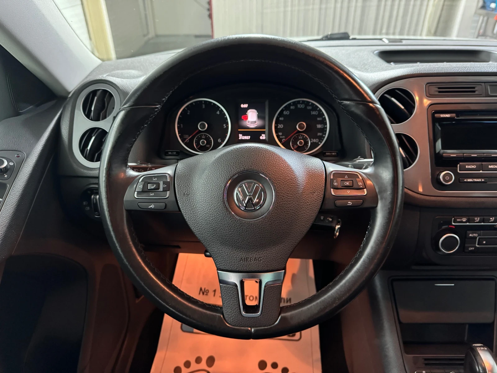 VW Tiguan 2.0 TDI - 4MOTION - DSG - Business Edition - изображение 10