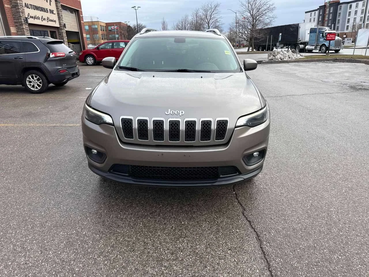 Jeep Cherokee * North * CARFAX * ПОДГРЕВИ+ ВОЛАН* КАМЕРА, снимка 5 - Автомобили и джипове - 53900789