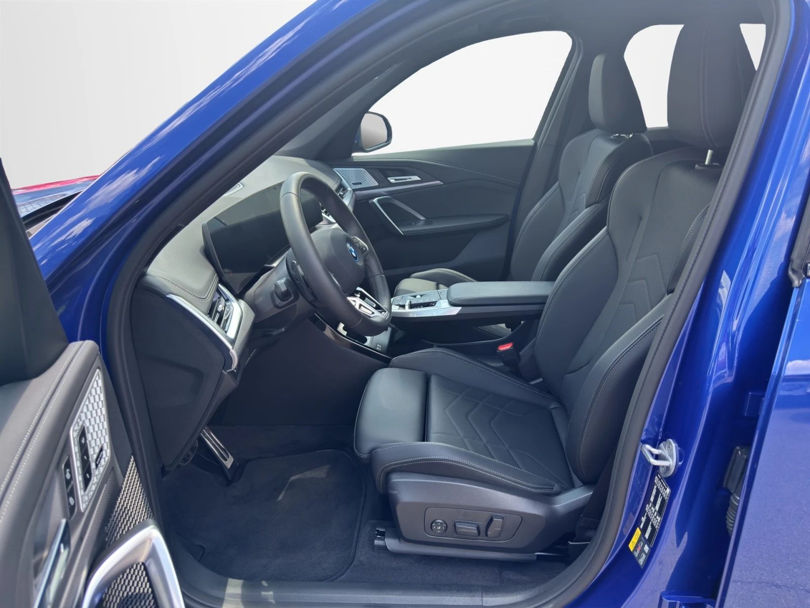 BMW X1 xDrive30e, снимка 6 - Автомобили и джипове - 54428314