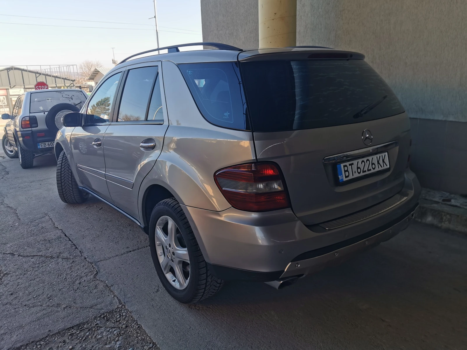 Mercedes-Benz ML 320, снимка 5 - Автомобили и джипове - 54561114