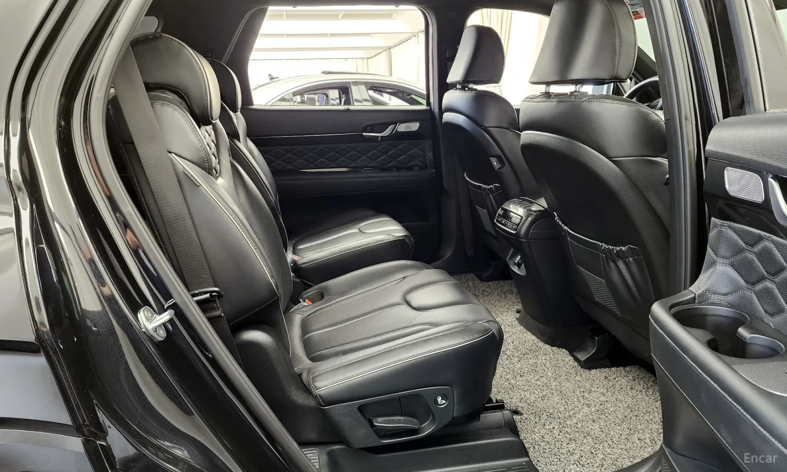 Hyundai Palisade 3.8 4WD, снимка 15 - Автомобили и джипове - 54675768