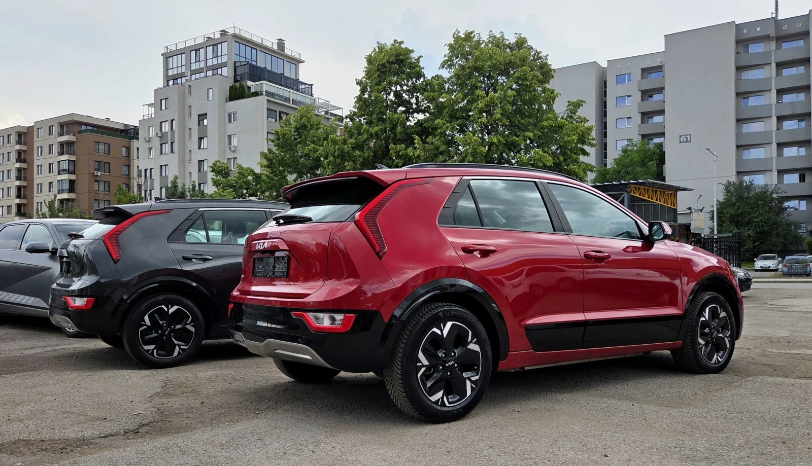 Kia Niro SOH100%/16100 КМ/В ГАРАНЦИЯ до 2031, снимка 4 - Автомобили и джипове - 54947443