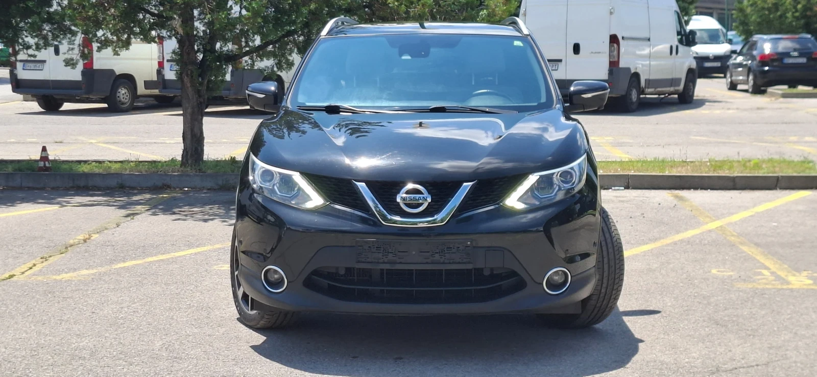 Nissan Qashqai 1.6dci Euro 5b Tecna Full Xenon Led  Перфектен , снимка 2 - Автомобили и джипове - 55031615