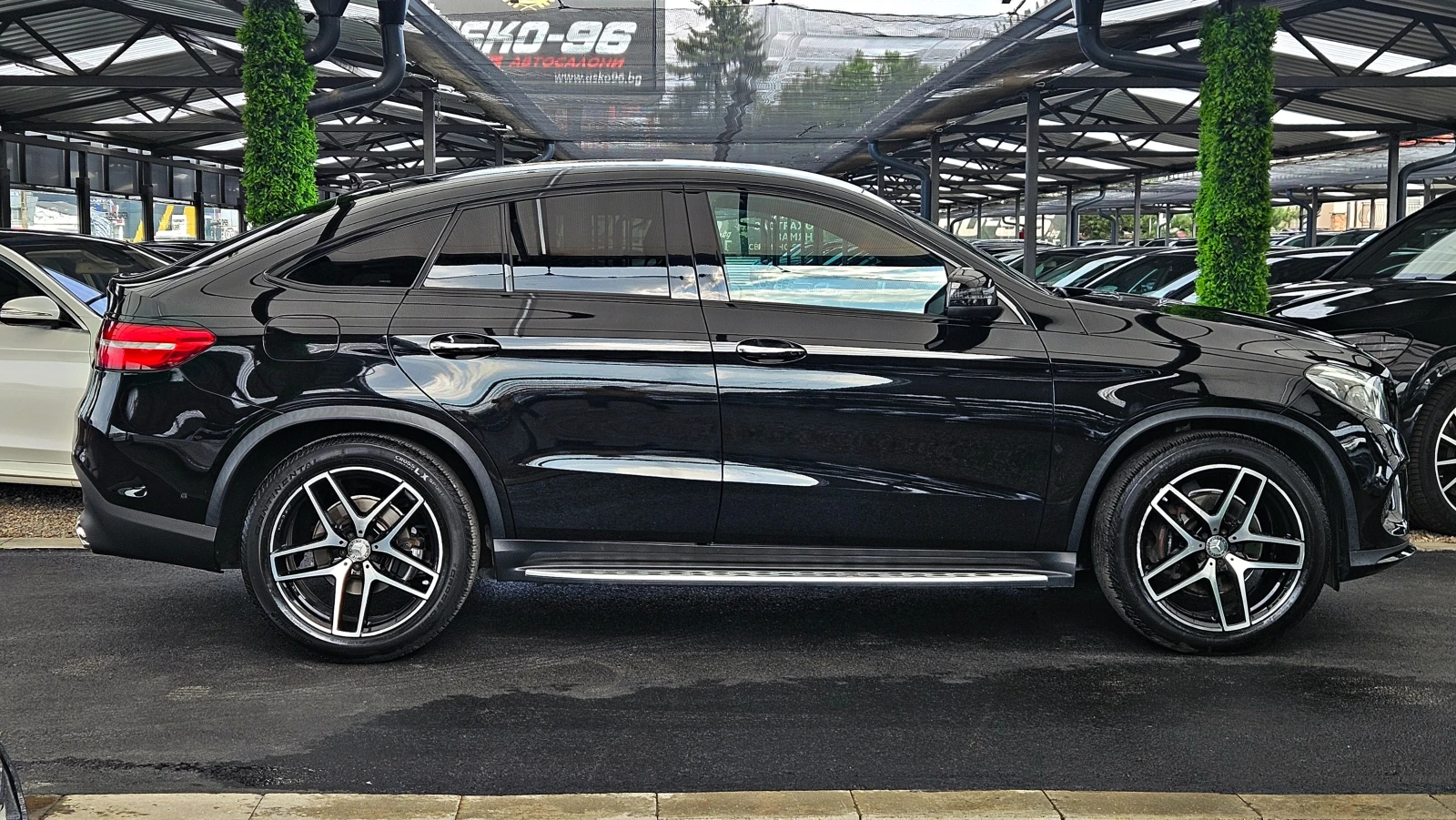 Mercedes-Benz GLE Coupe 350AMG/360CAM/HARMAN/KARDON/ПОДГРЕВ/CAR PLAY/LIZIN, снимка 4 - Автомобили и джипове - 55147483