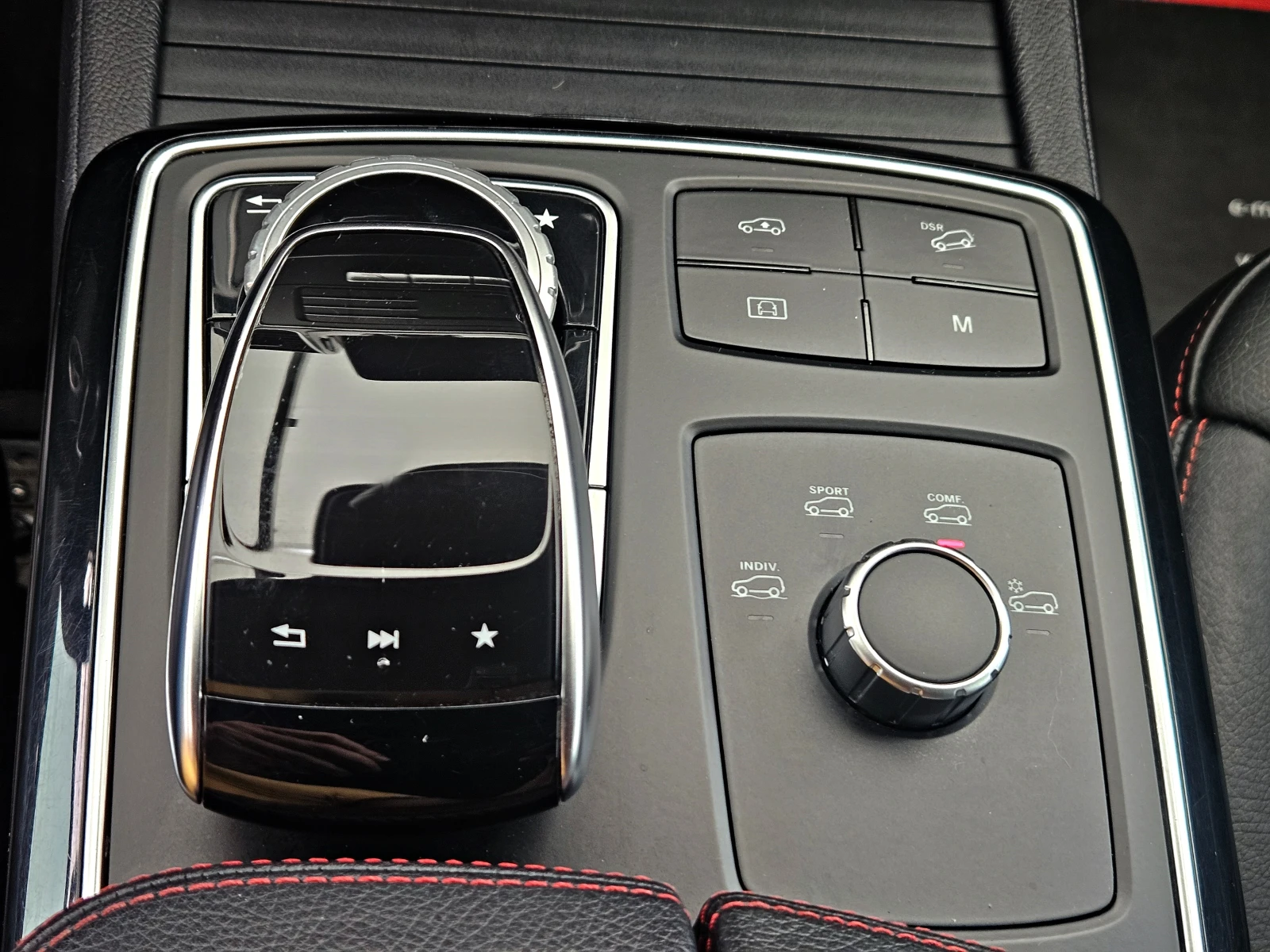 Mercedes-Benz GLE Coupe 350AMG/360CAM/HARMAN/KARDON/ПОДГРЕВ/CAR PLAY/LIZIN, снимка 11 - Автомобили и джипове - 55147483
