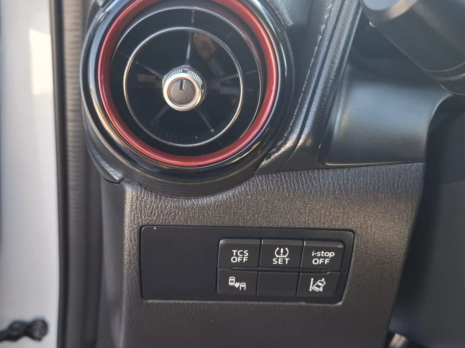 Mazda CX-3 2.0I AWD OPTIMUM 150KS, снимка 8 - Автомобили и джипове - 56004217