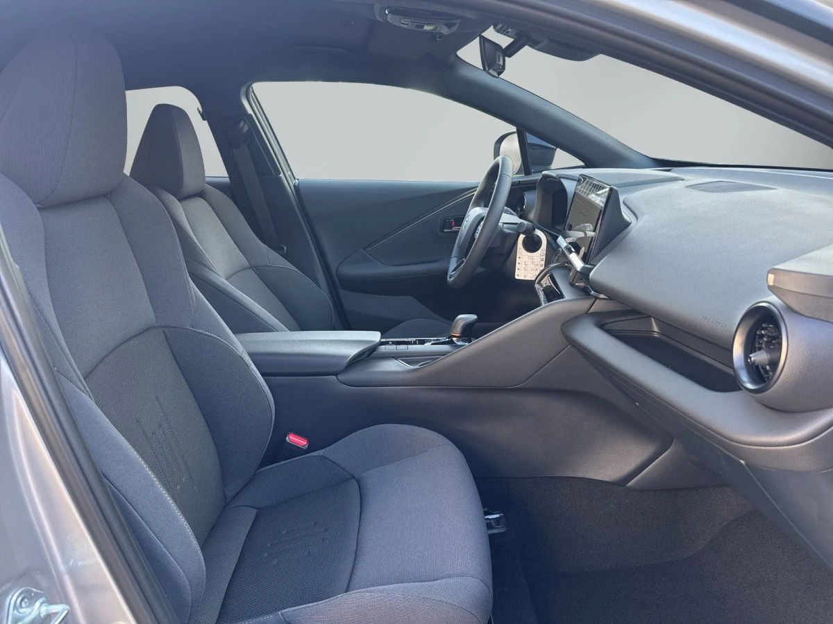 Toyota C-HR 2.0L e-HEV | 5 000 ��. | TEAM D | 4x2 | �������� | Mobile.bg � ����������� 17