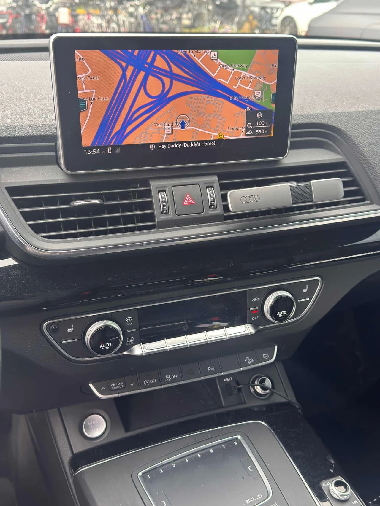 Audi Q5 * Technik * CARFAX * , снимка 9 - Автомобили и джипове - 56332197