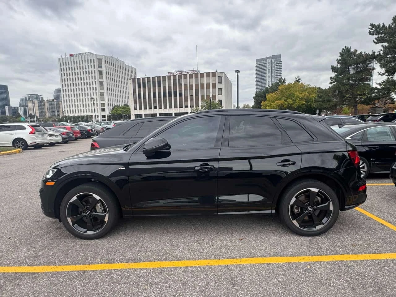 Audi Q5 * Technik * CARFAX * , снимка 7 - Автомобили и джипове - 56332197